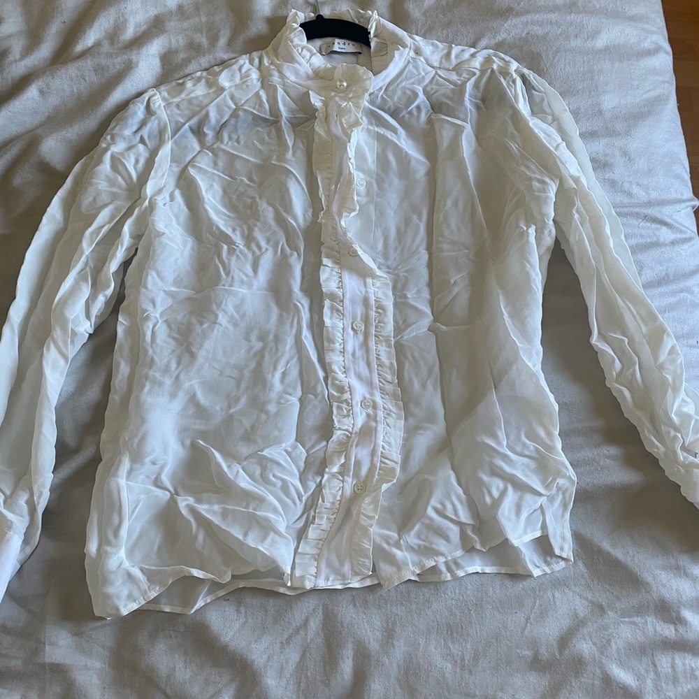 SANDRO - White shirt with pearl